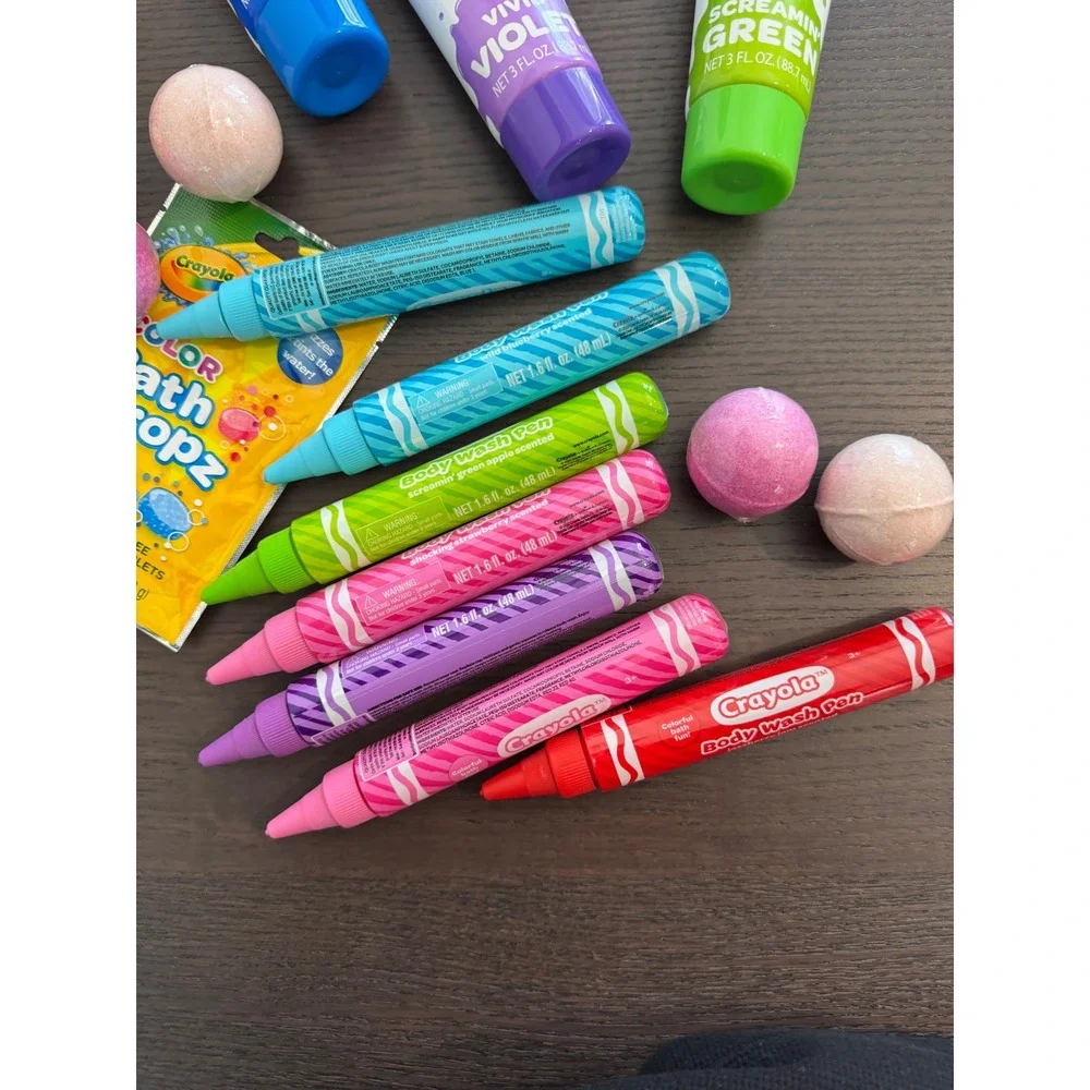Crayola Bathtub Fun Activity Set Kids Multicolor Finger Paint Soap Pens lot